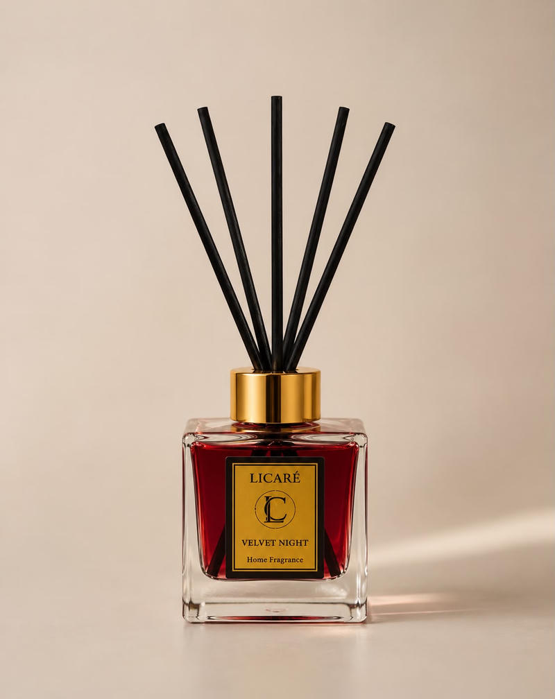 Licare Velvet Night 100 ml bambu çubuklu oda kokusu