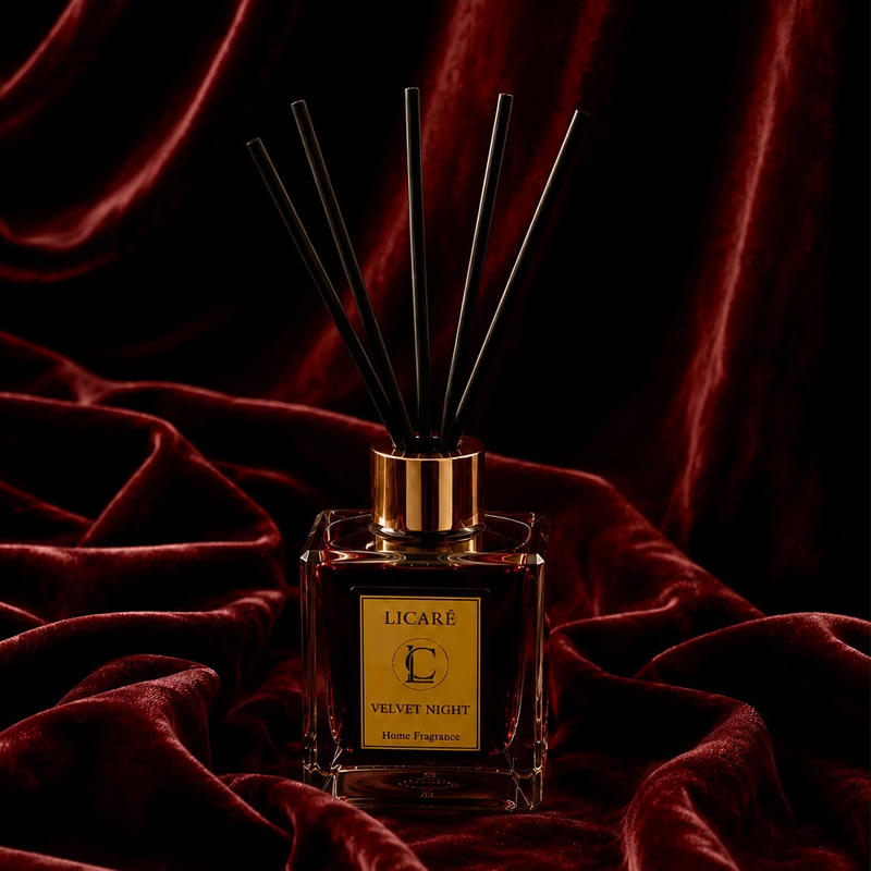 Licare Velvet Night 100 ml bambu çubuklu oda kokusu